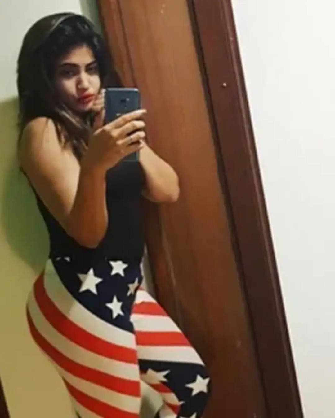 female call girl in Pune